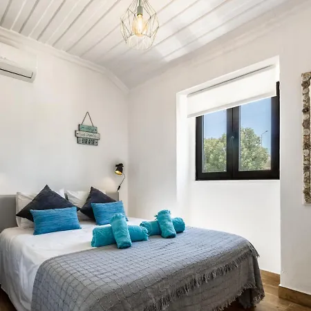 Casa Da Praia Dos Pescadores, Albufeira-algarve Holiday home *